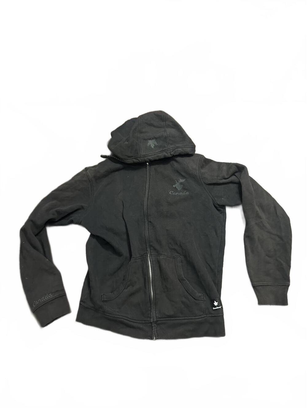 Canadiana Nice Fade Black Full-Zip Hoodie with Leaf Logo